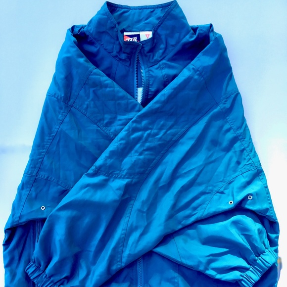 Vintage 90s Tail Windbreaker - Picture 3 of 6